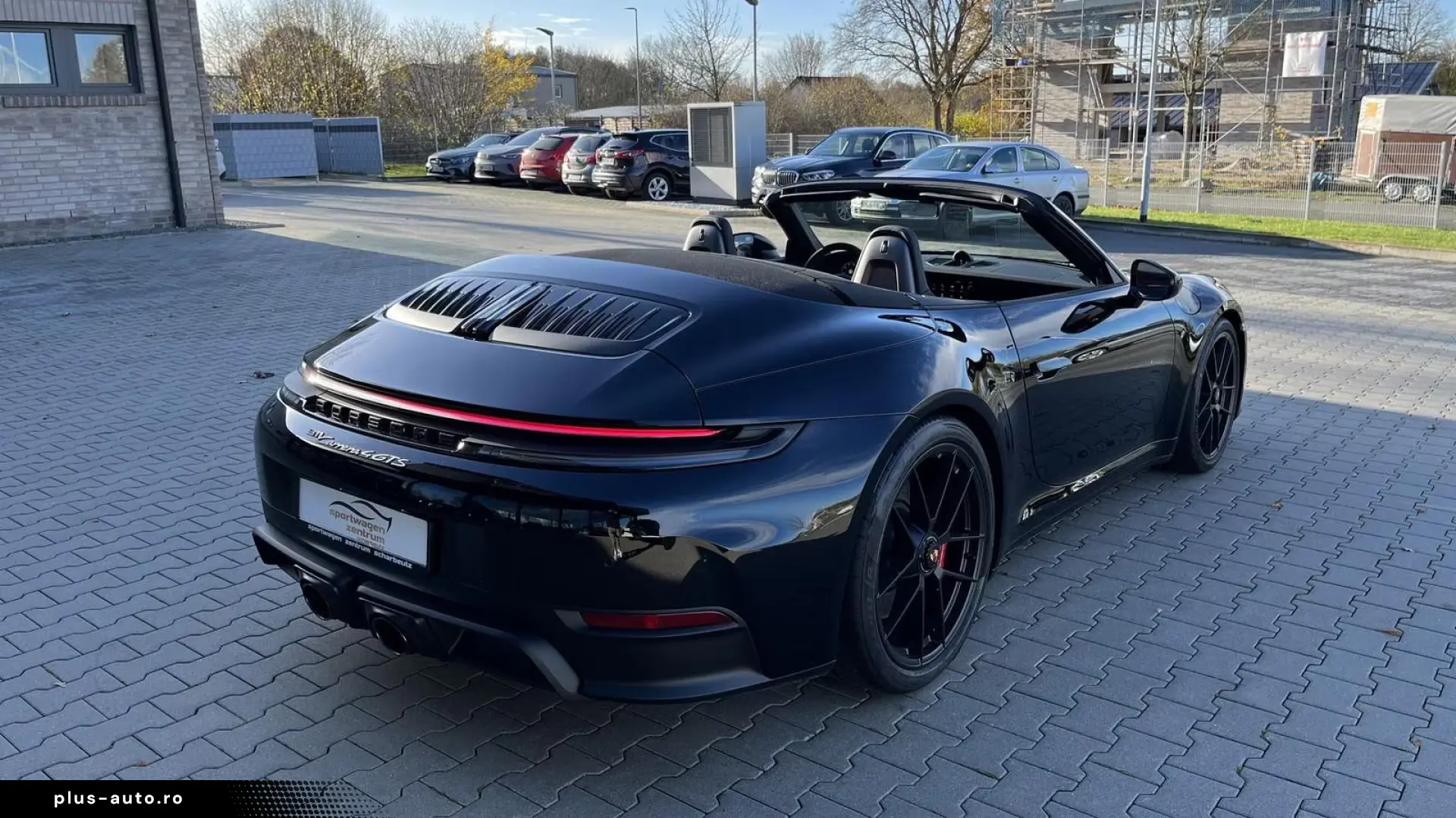Porsche 992 911 Carrera 4 GTS T-Hybrid