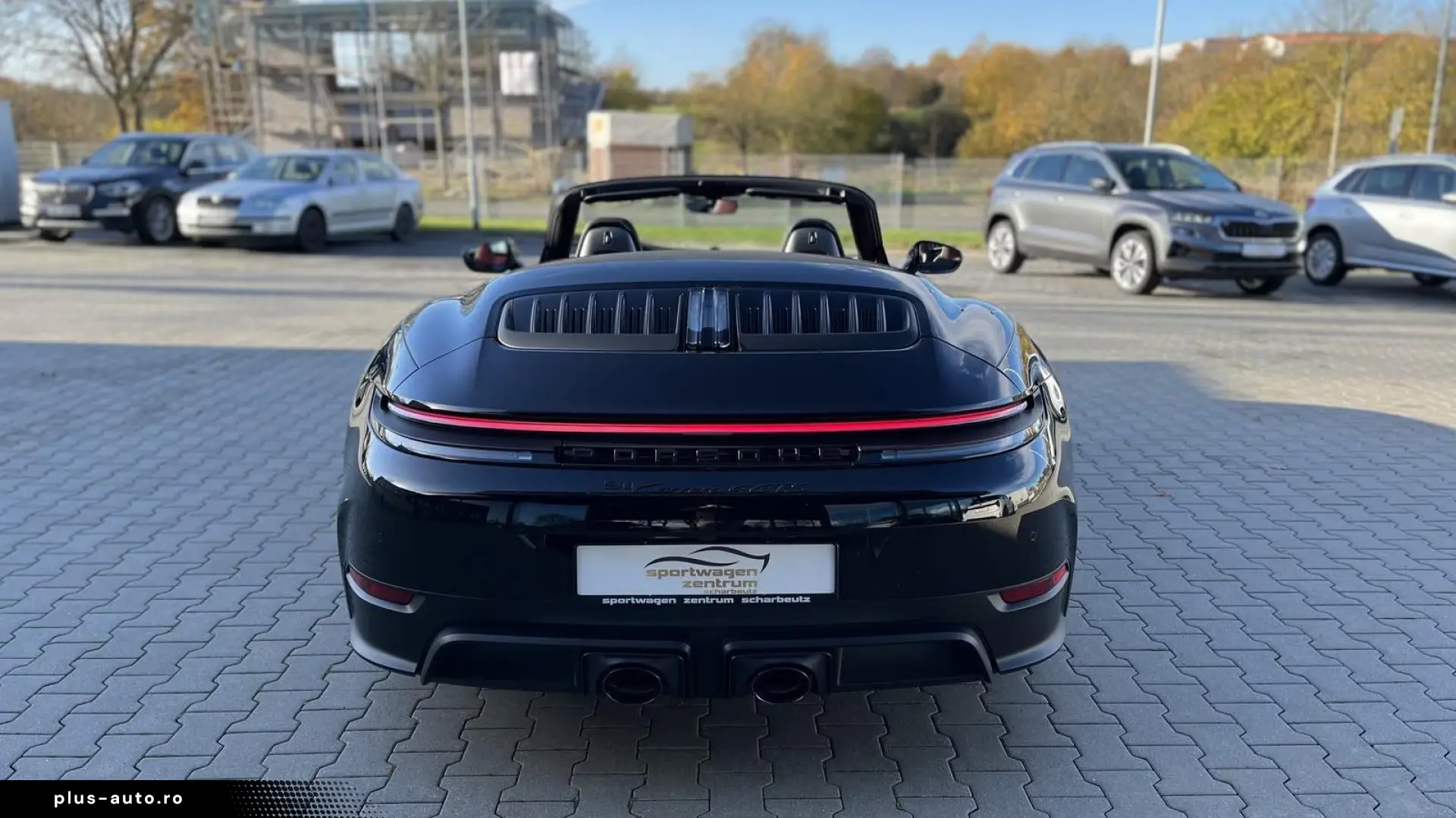 Porsche 992 911 Carrera 4 GTS T-Hybrid