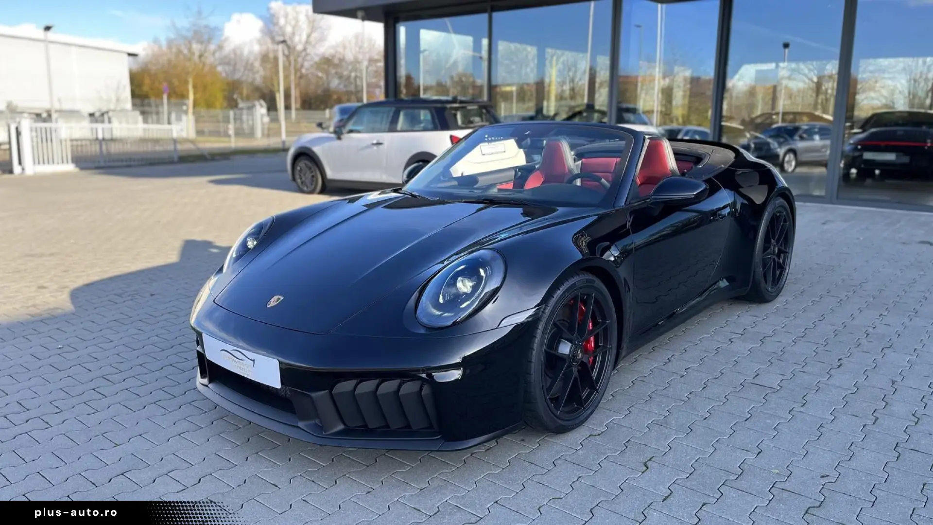 Porsche 992 911 Carrera 4 GTS T-Hybrid