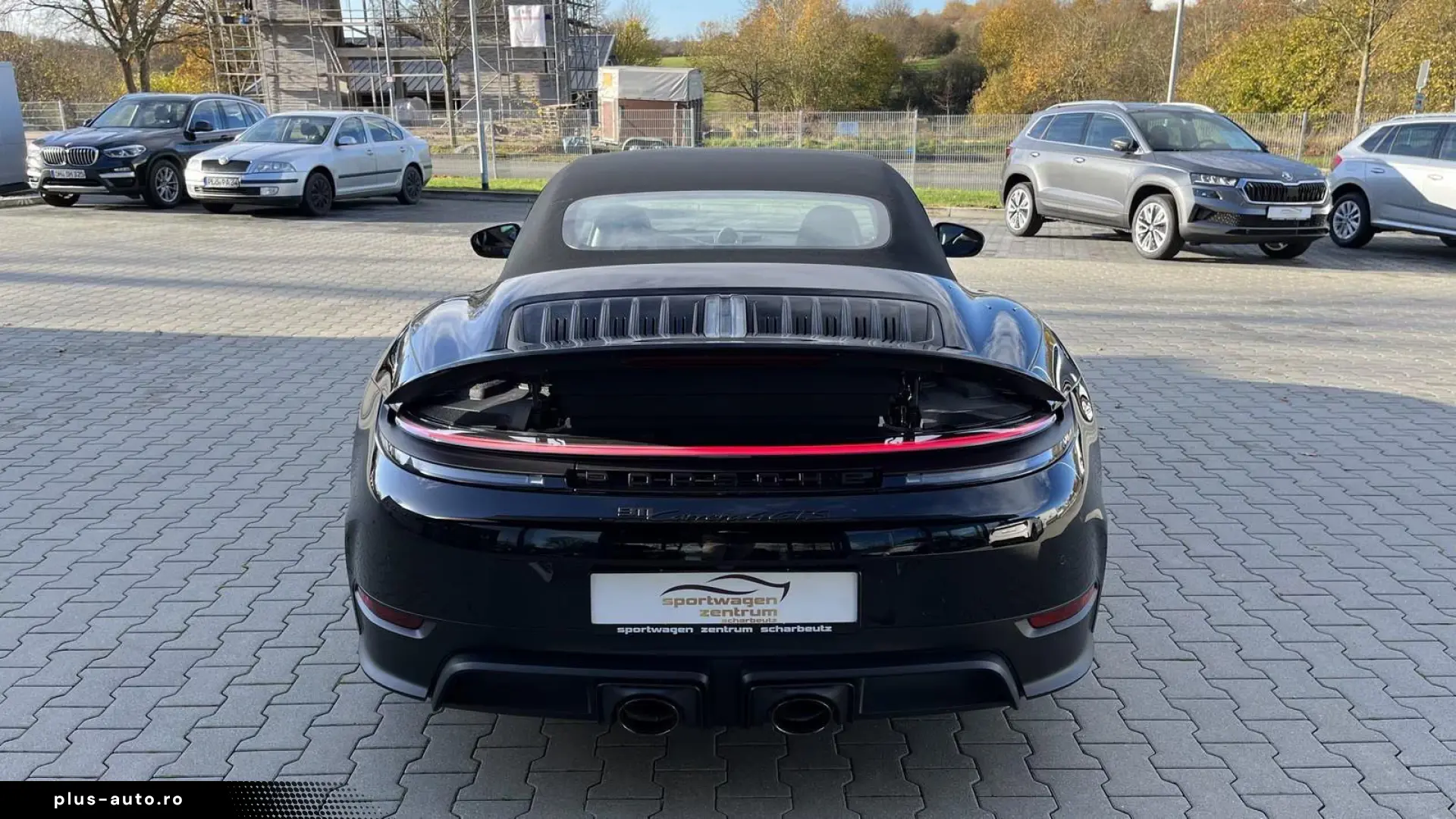 Porsche 992 911 Carrera 4 GTS T-Hybrid