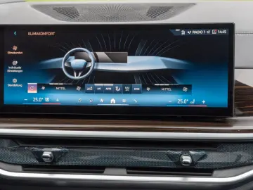 BMW X5 30d M SPORT.LUFTF.SOFTC.PANO.4ZONEN.360 .AHK