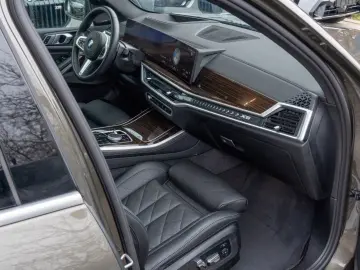 BMW X5 30d M SPORT.LUFTF.SOFTC.PANO.4ZONEN.360 .AHK