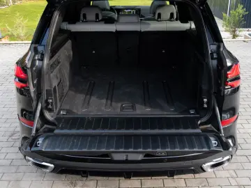 BMW X5 40d M SPORT.LUFTF.SOFT.DR.ASS.H K.AHK.3STÜCK