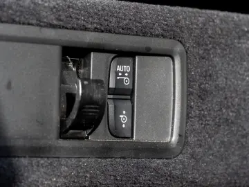 BMW X5 40d M SPORT.LUFTF.SOFT.DR.ASS.H K.AHK.3STÜCK