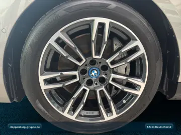 BMW 550e xDrive Limousine M Sportpaket