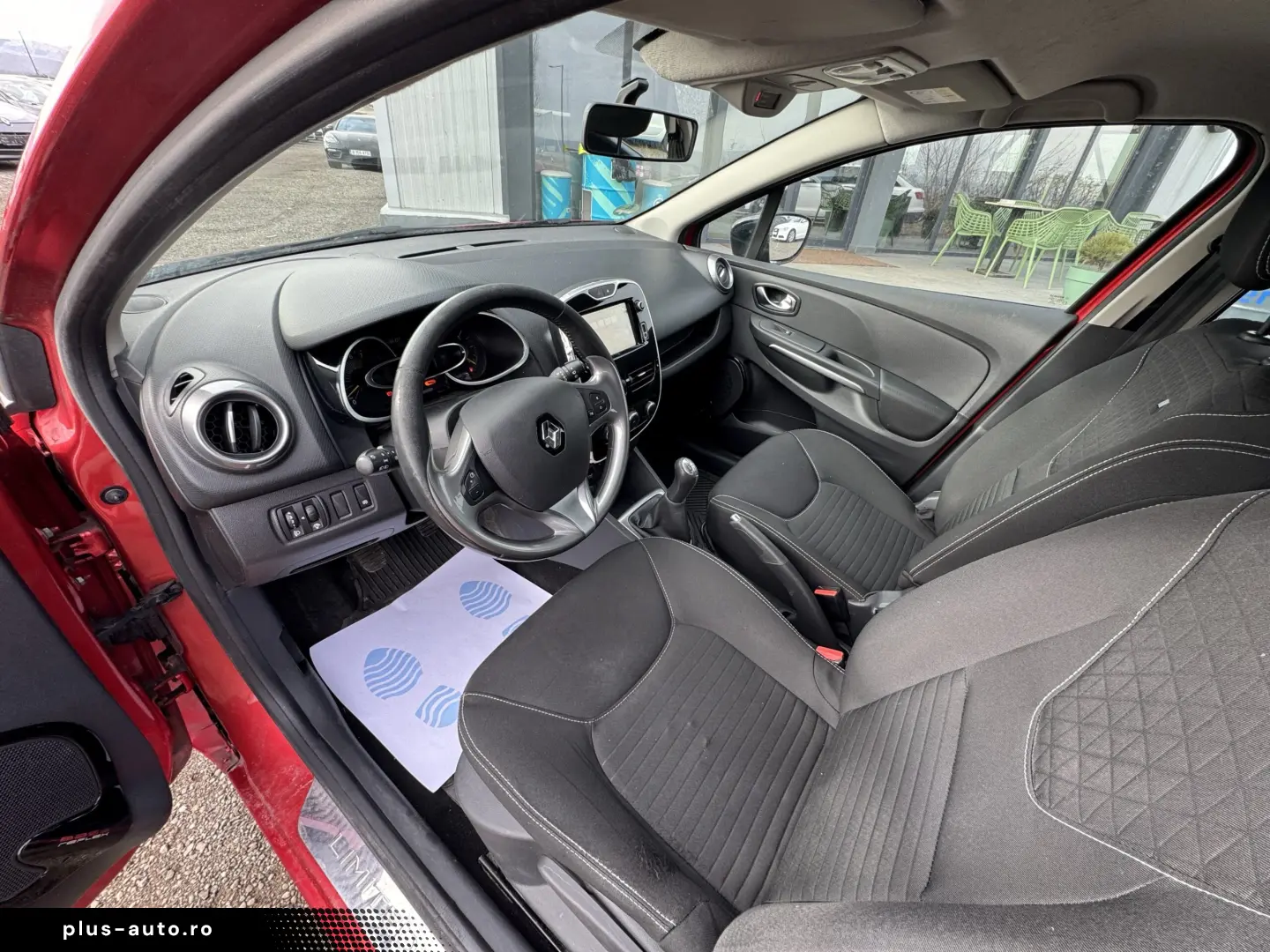 RENAULT CLIO    EURO 6