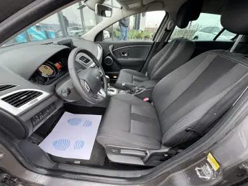 RENAULT MEGANE    1.5 dCi    AUTOMAT