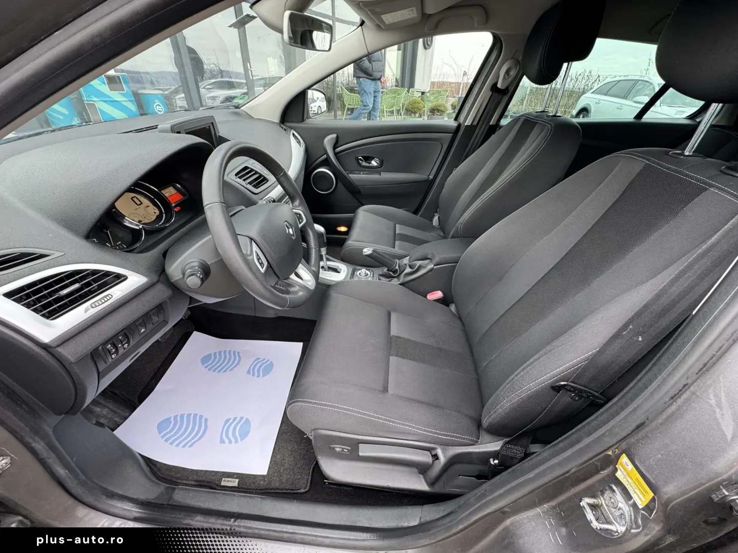 RENAULT MEGANE    1.5 dCi    AUTOMAT