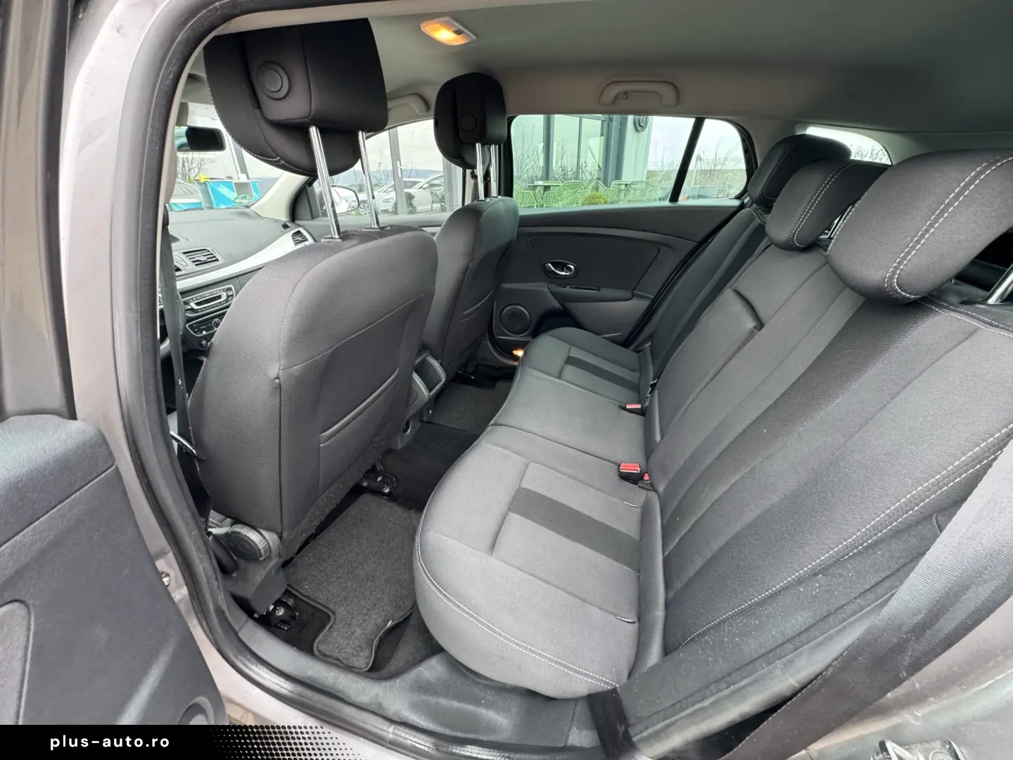 RENAULT MEGANE    1.5 dCi    AUTOMAT