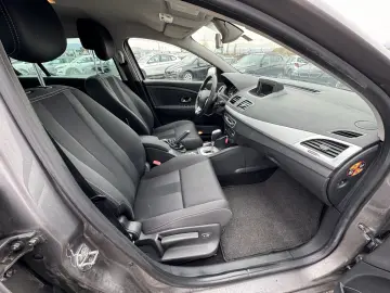 RENAULT MEGANE    1.5 dCi    AUTOMAT