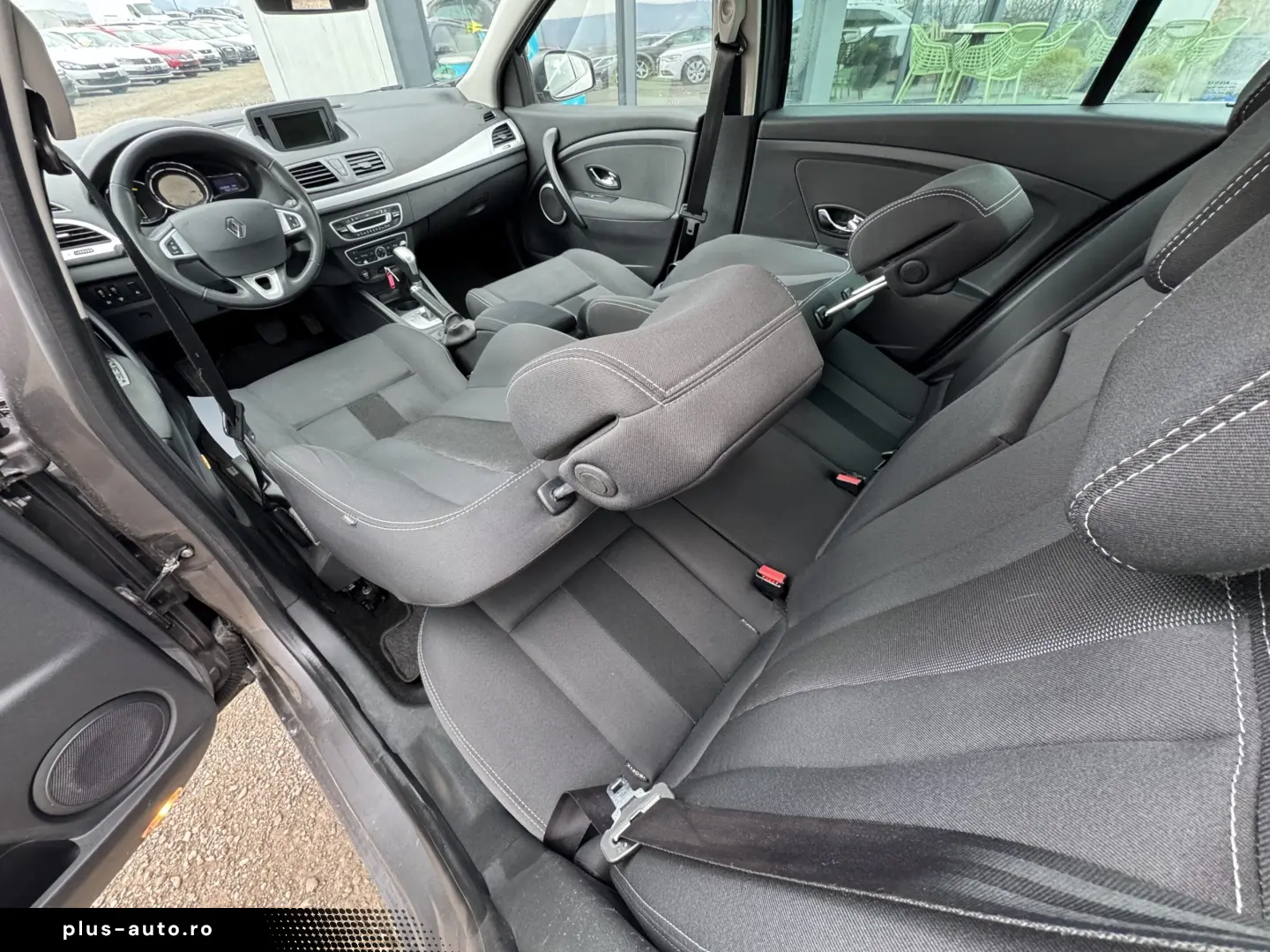 RENAULT MEGANE    1.5 dCi    AUTOMAT