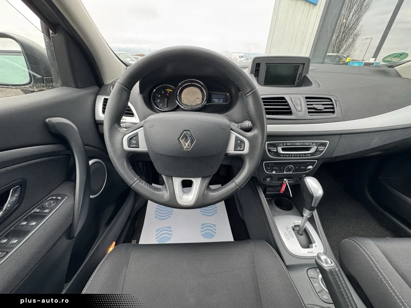 RENAULT MEGANE    1.5 dCi    AUTOMAT