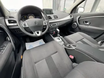 RENAULT MEGANE    1.5 dCi    AUTOMAT