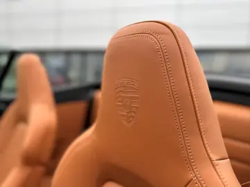 Porsche 992 (911) Carrera GTS Cabriolet