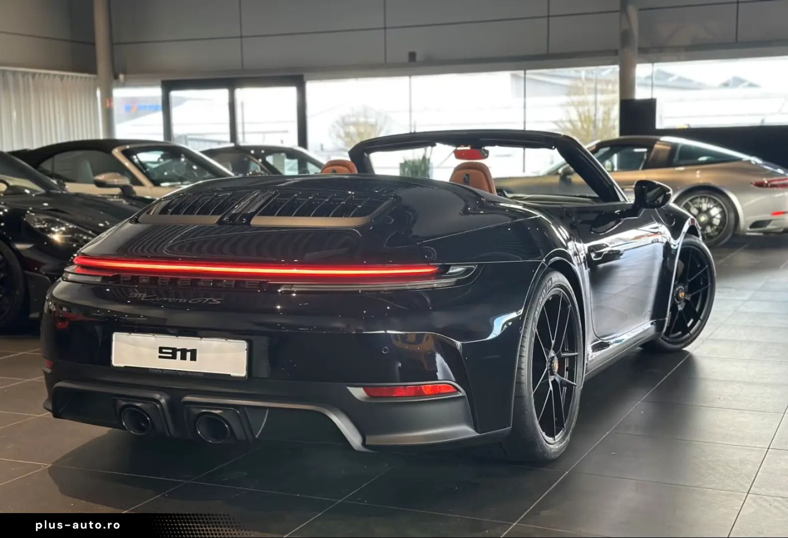 Porsche 992 (911) Carrera GTS Cabriolet
