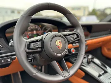 Porsche 992 (911) Carrera GTS Cabriolet