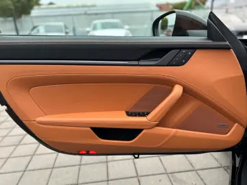 Porsche 992 (911) Carrera GTS Cabriolet