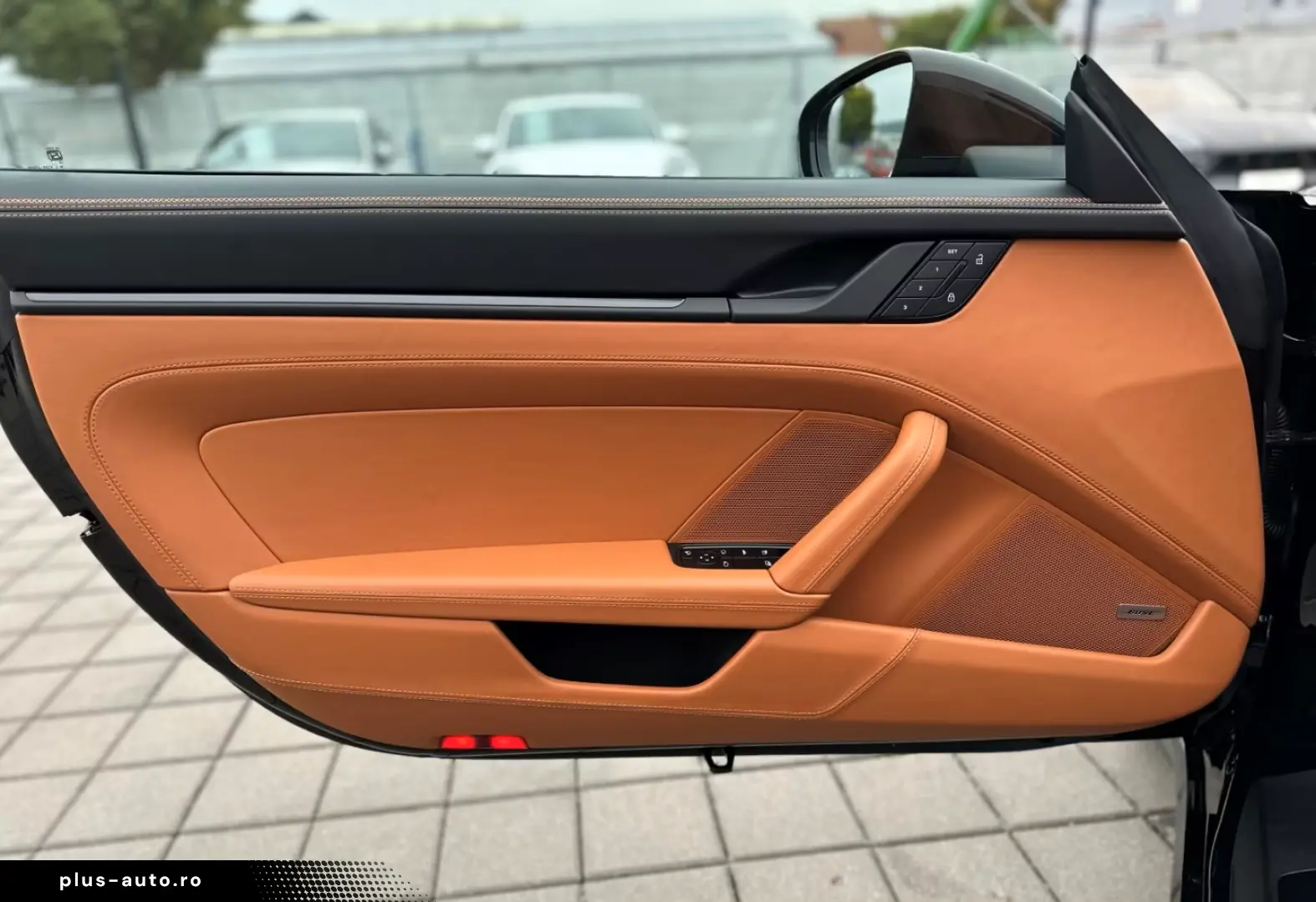 Porsche 992 (911) Carrera GTS Cabriolet