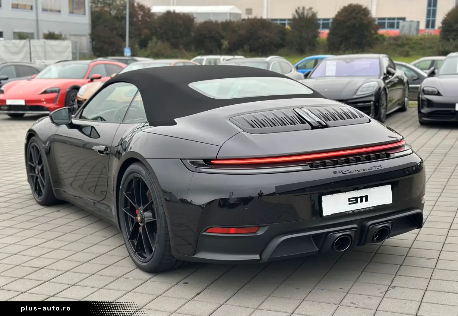 Porsche 992 (911) Carrera GTS Cabriolet