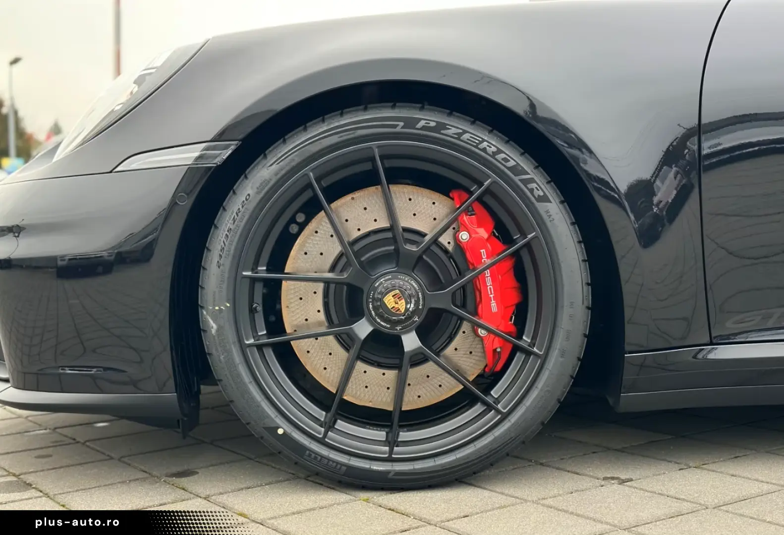 Porsche 992 (911) Carrera GTS Cabriolet