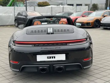 Porsche 992 (911) Carrera GTS Cabriolet