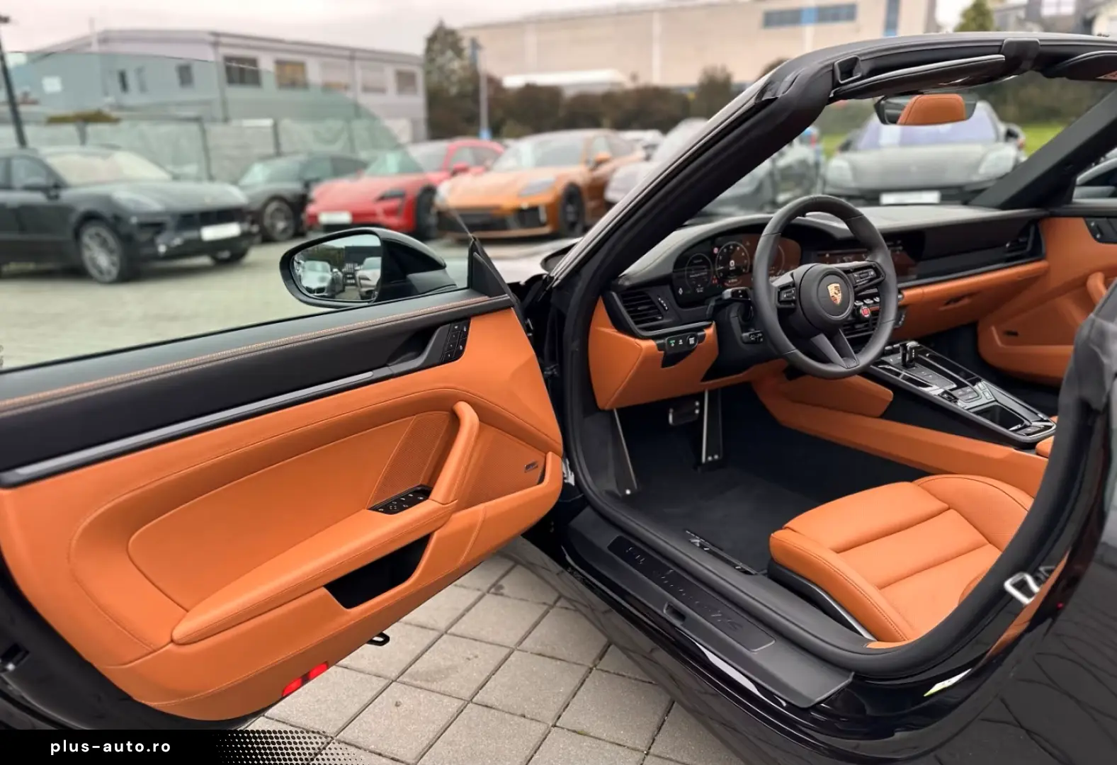 Porsche 992 (911) Carrera GTS Cabriolet