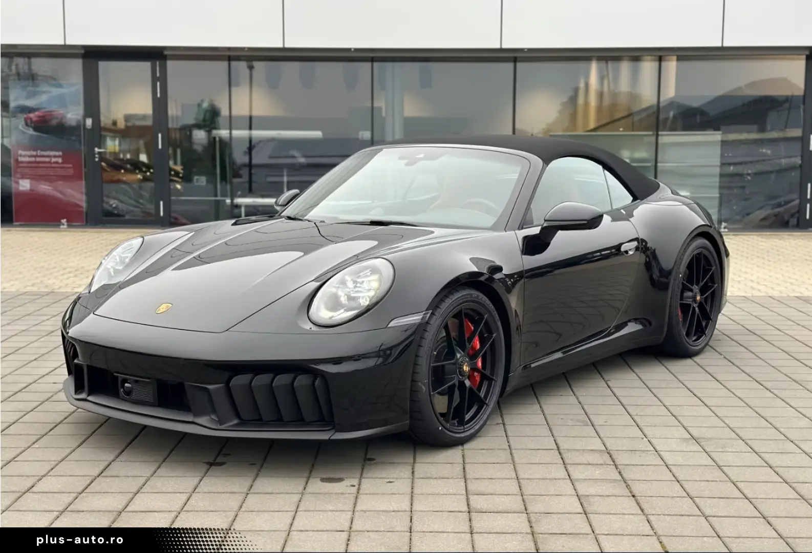 Porsche 992 (911) Carrera GTS Cabriolet