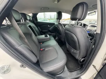 HYUNDAI IX35    UNIC PROPRIETAR