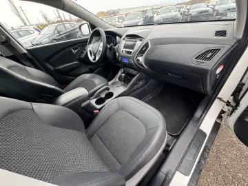 HYUNDAI IX35    UNIC PROPRIETAR