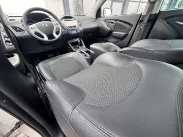 HYUNDAI IX35    UNIC PROPRIETAR