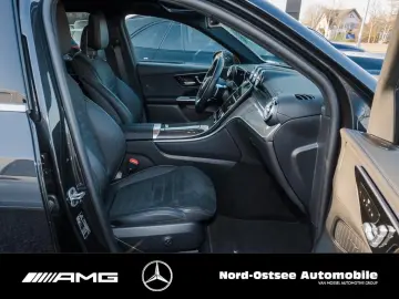 MERCEDES-BENZ GLC 300 d 4M AMG LED DISTRO MEMORY KAMERA AMBI
