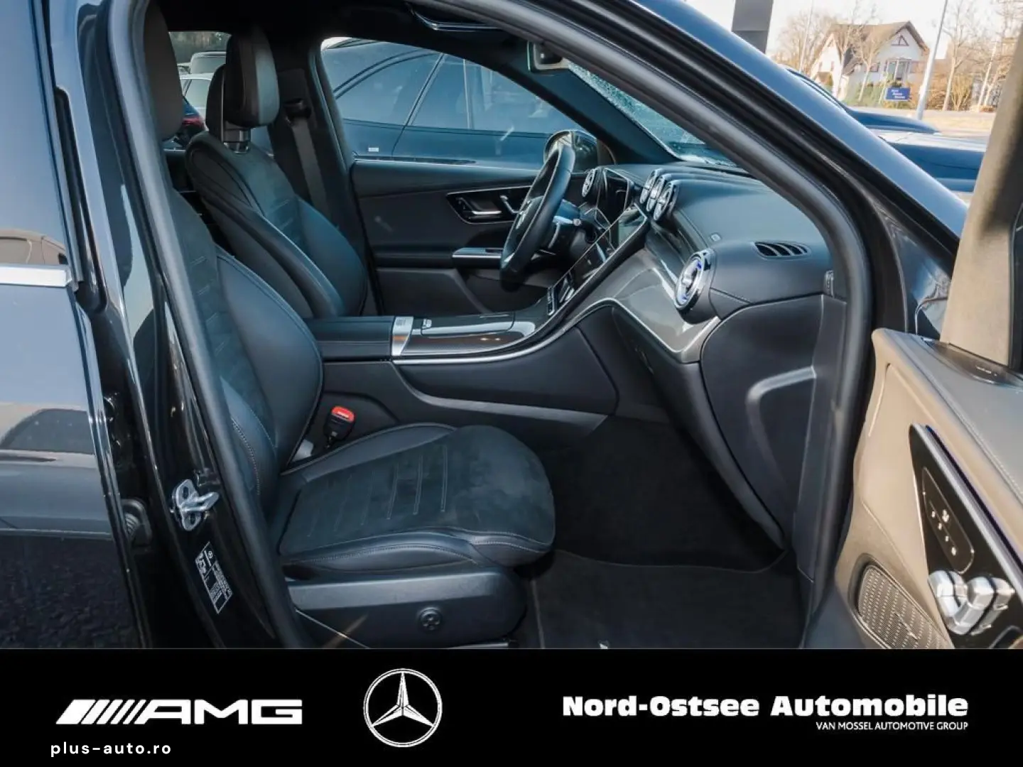 MERCEDES-BENZ GLC 300 d 4M AMG LED DISTRO MEMORY KAMERA AMBI