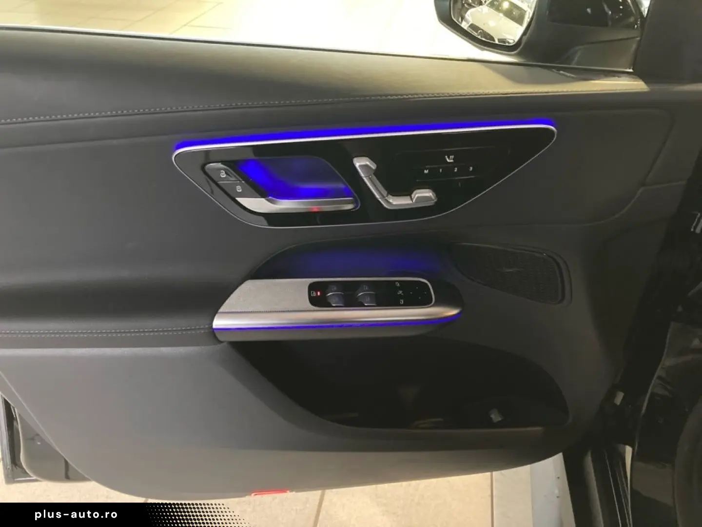 MERCEDES-BENZ GLC 300 d 4M AMG Memory AHK Kamera Distronic