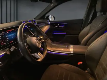 MERCEDES-BENZ GLC 300 d 4M AMG Memory AHK Kamera Distronic