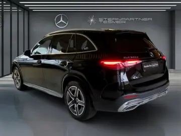 MERCEDES-BENZ GLC 300 d 4M AMG Memory AHK Kamera Distronic