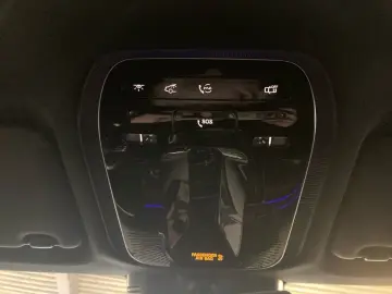 MERCEDES-BENZ GLC 300 d 4M AMG Memory AHK Kamera Distronic