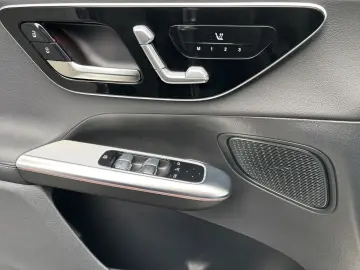 MERCEDES-BENZ GLC 300 d 4M AMG AMBIENTE EASYPACK KAMERA MEM