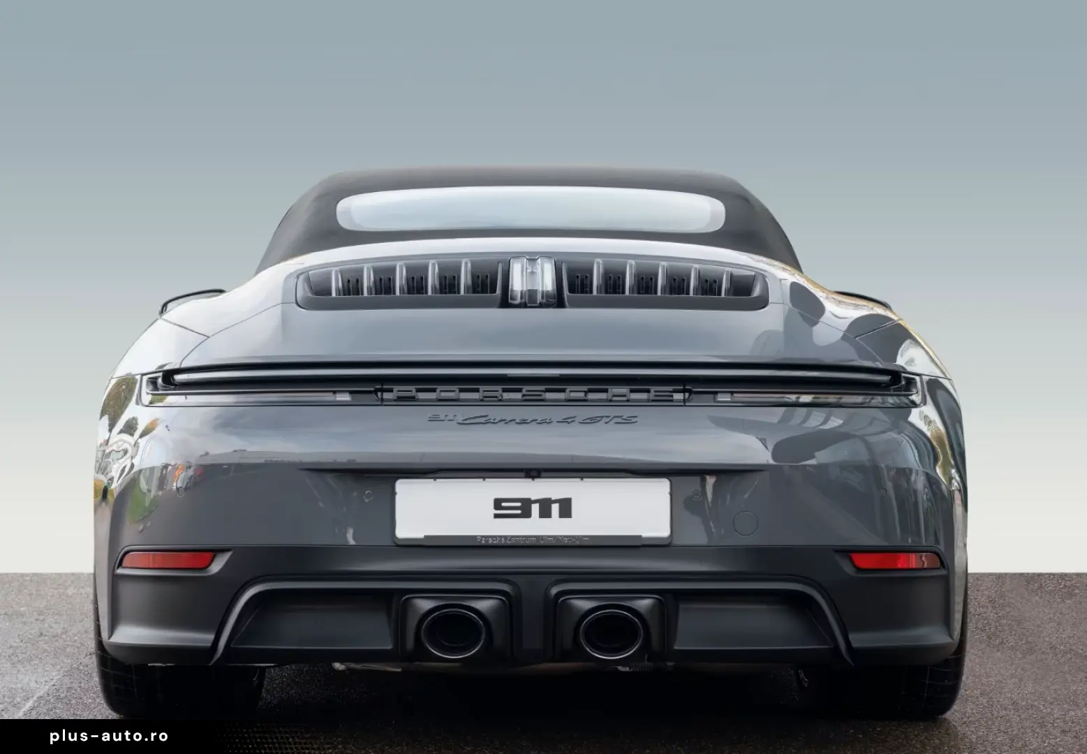 Porsche 992 911 Carrera 4 GTS Cabrio