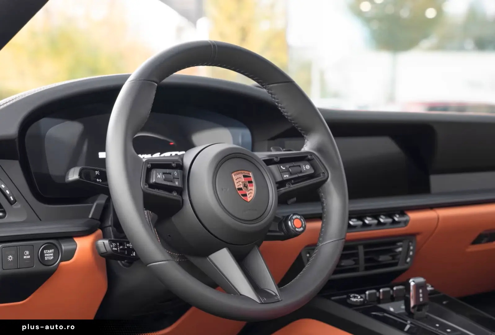 Porsche 992 911 Carrera 4 GTS Cabrio