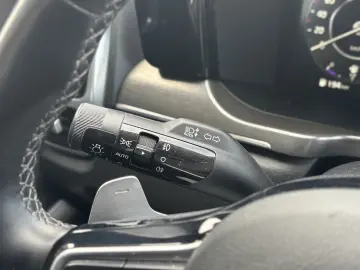 Kia Sorento 1.6 T-GDi Full Hybrid 230 CP 4x4 7 locuri