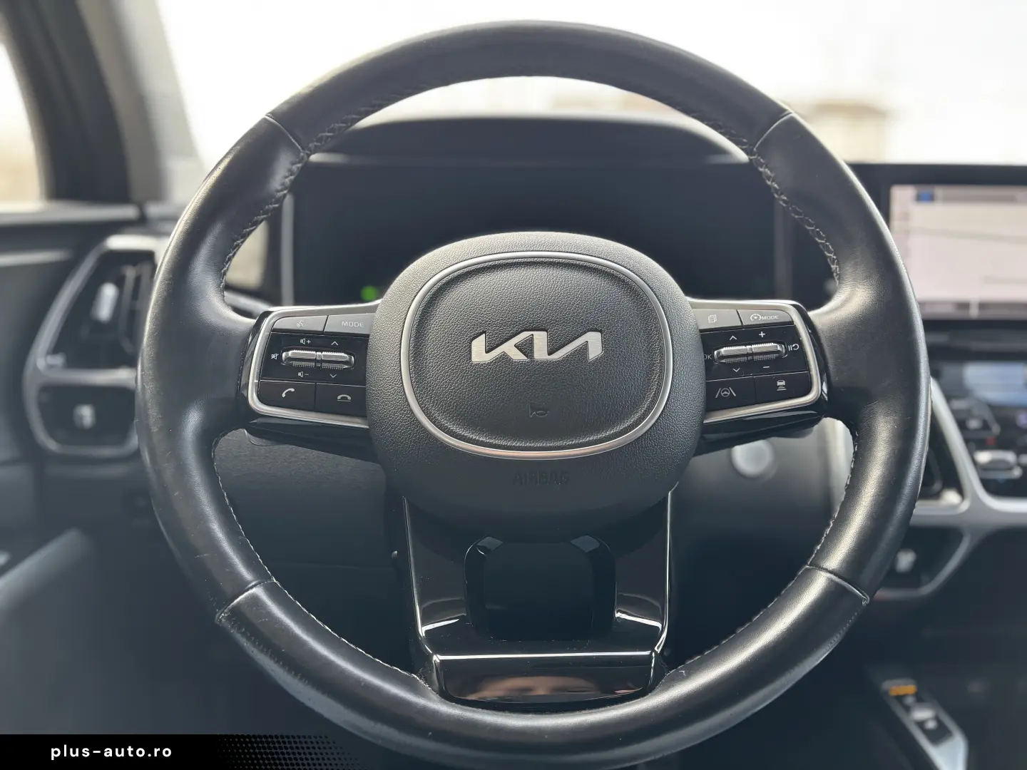 Kia Sorento 1.6 T-GDi Full Hybrid 230 CP 4x4 7 locuri