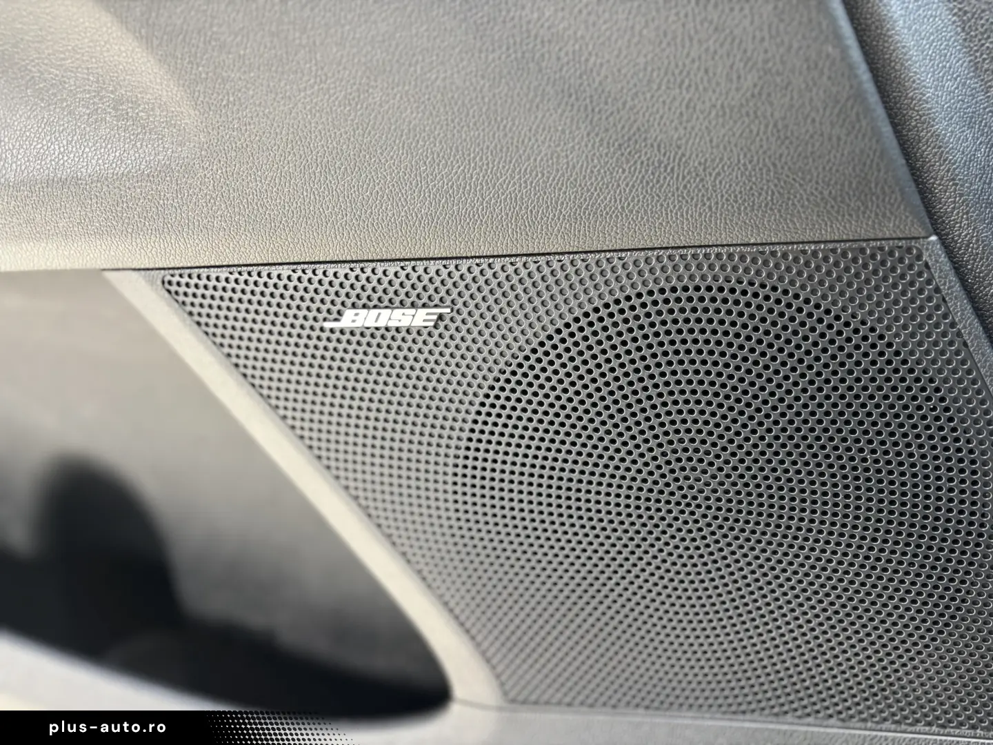 Kia Sorento 1.6 T-GDi Full Hybrid 230 CP 4x4 7 locuri