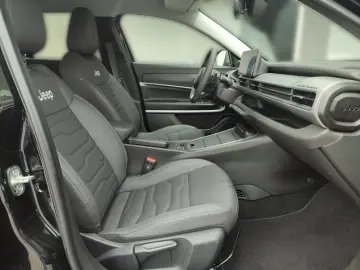 JEEP Avenger Summit Mild-Hybrid SITZHEIZUNG TEMPOMAT