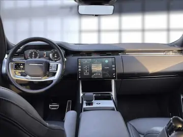 LAND ROVER Range Rover P550e Autobio. VOLL 22' Pano