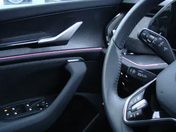 SKODA Kodiaq 2.0TDI 4x4 Selection AHK MATRIX ACC HUD