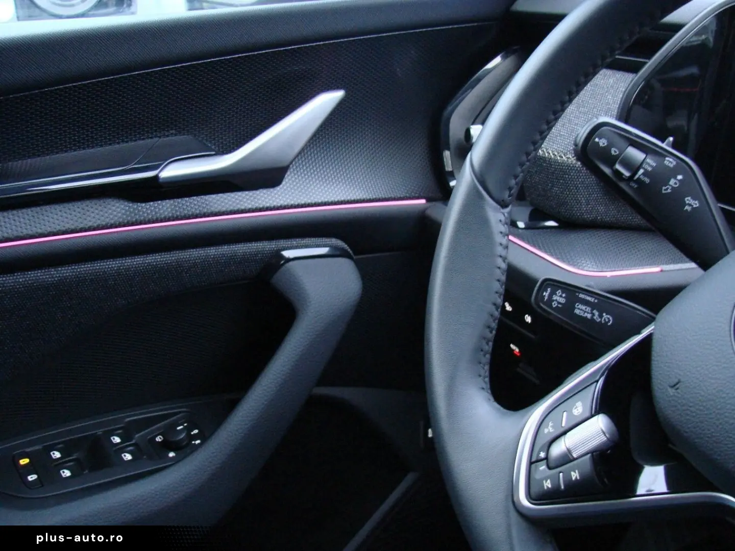 SKODA Kodiaq 2.0TDI 4x4 Selection AHK MATRIX ACC HUD