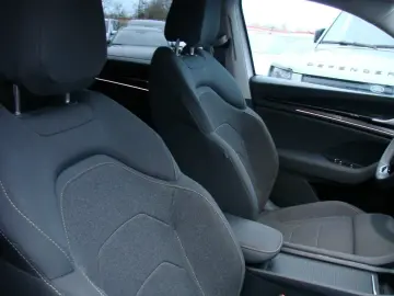 SKODA Kodiaq 2.0TDI 4x4 Selection AHK MATRIX ACC HUD