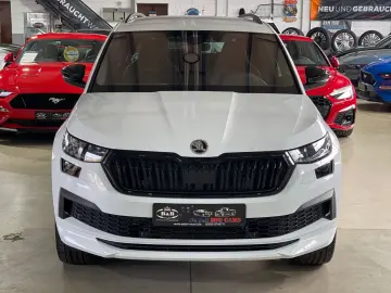 SKODA SPORTLINE 7-SITZ 4X4 SHZ AHK