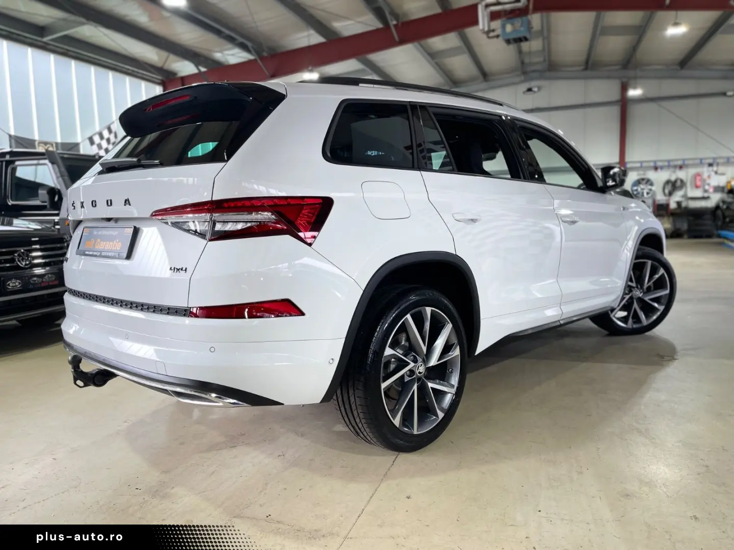 SKODA SPORTLINE 7-SITZ 4X4 SHZ AHK