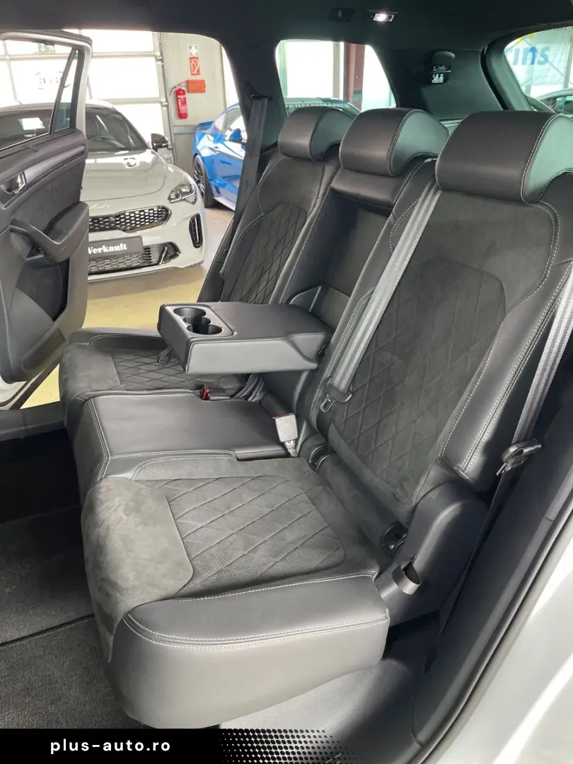 SKODA SPORTLINE 7-SITZ 4X4 SHZ AHK